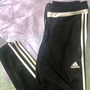 ✨Adidas Women’s Tiro Track Pants